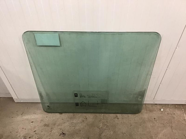Liebherr Window Glass - Langas ir dalys: foto 4 Liebherr Window Glass - Langas ir dalys: foto 4