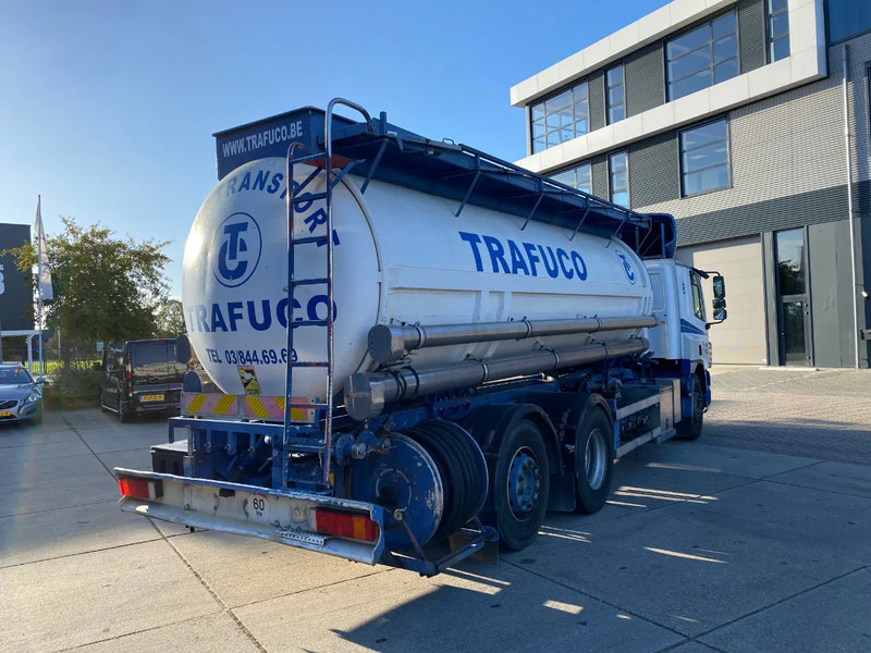 DAF CF 75.310 / Manual / 16000 LT / 5 Compartments / ADR / Euro 3 - Autocisterna: foto 4 DAF CF 75.310 / Manual / 16000 LT / 5 Compartments / ADR / Euro 3 - Autocisterna: foto 4