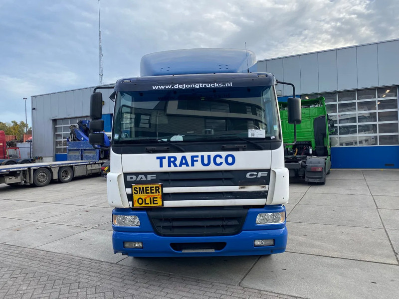 DAF CF 75.310 / Manual / Euro 3 - Važiuoklės sunkvežimis: foto 2 DAF CF 75.310 / Manual / Euro 3 - Važiuoklės sunkvežimis: foto 2