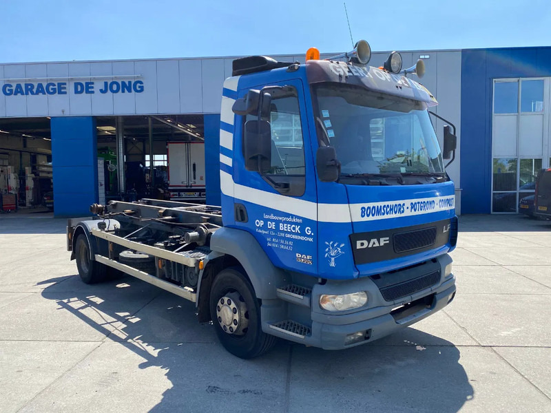 DAF LF 55.220 / Cable System / Manual / Euro 3 - Sunkvežimis - kabelių sistema: foto 3 DAF LF 55.220 / Cable System / Manual / Euro 3 - Sunkvežimis - kabelių sistema: foto 3