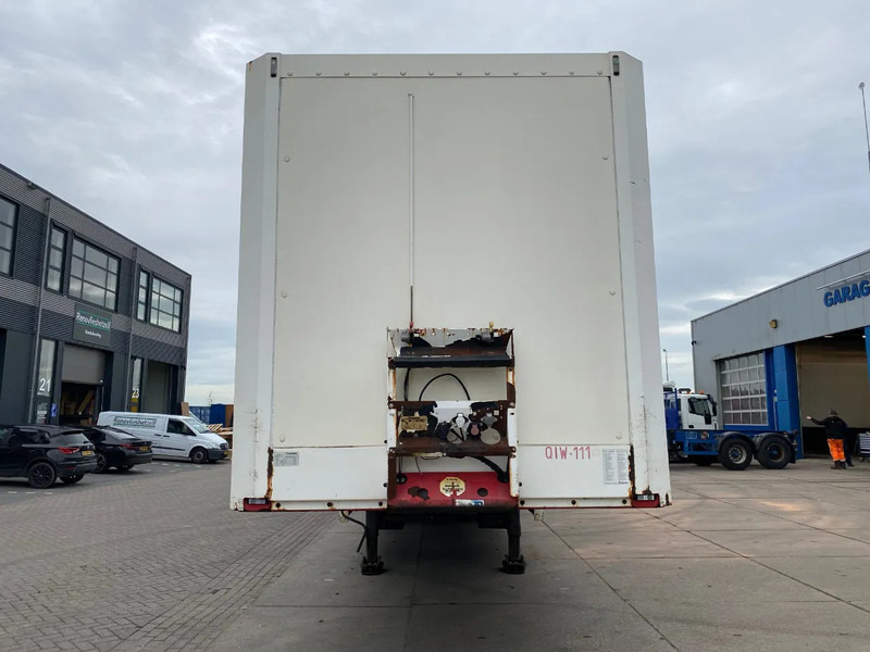 Krone SD 27 / Closed Box / Mercedes + Disc - Furgonas puspriekabė: foto 5 Krone SD 27 / Closed Box / Mercedes + Disc - Furgonas puspriekabė: foto 5