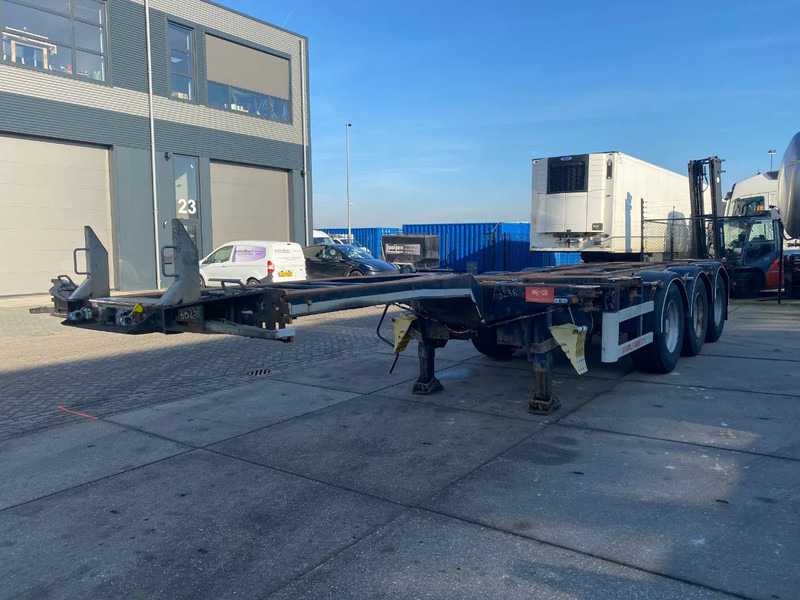 Pacton TXC 343 Multi / 3x Extendable / 1x Lift Axle - Konteineris-vežimus/ Sukeisti kūną puspriekabė: foto 4 Pacton TXC 343 Multi / 3x Extendable / 1x Lift Axle - Konteineris-vežimus/ Sukeisti kūną puspriekabė: foto 4