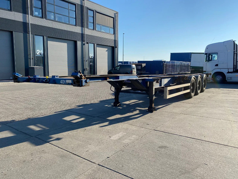 TURBO'S HOET 40 FT / BPW + Disc / 1x Lift Axle / 4690 KG! - Konteineris-vežimus/ Sukeisti kūną puspriekabė: foto 4 TURBO'S HOET 40 FT / BPW + Disc / 1x Lift Axle / 4690 KG! - Konteineris-vežimus/ Sukeisti kūną puspriekabė: foto 4