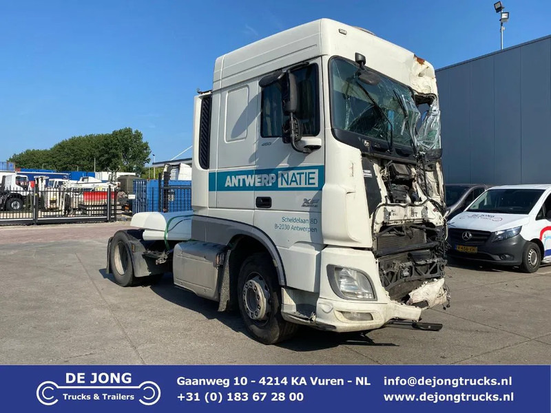 DAF XF 106.460 SC / Damaged / Stand Airco - Vilkikas: foto 1 DAF XF 106.460 SC / Damaged / Stand Airco - Vilkikas: foto 1