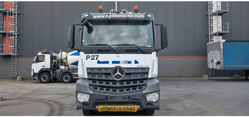 Mercedes-Benz Arocs 2836 Sermac 36m - Betono siurblys: foto 2 Mercedes-Benz Arocs 2836 Sermac 36m - Betono siurblys: foto 2