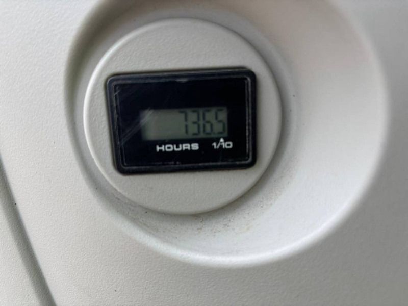 Kobelco Kobelco SK 75 SR-3E - Mini ekskavatorius: foto 5 Kobelco Kobelco SK 75 SR-3E - Mini ekskavatorius: foto 5