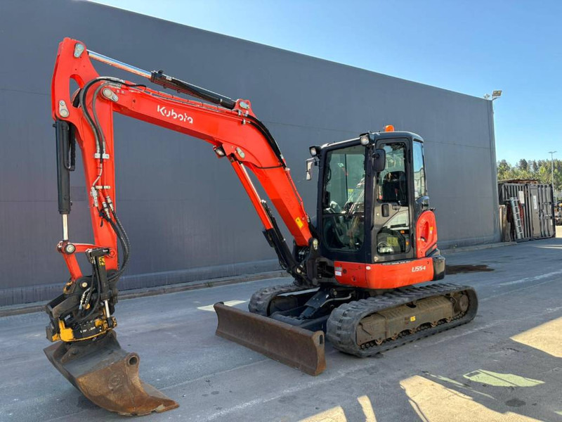 Kubota U 55-4 - Mini ekskavatorius: foto 1 Kubota U 55-4 - Mini ekskavatorius: foto 1