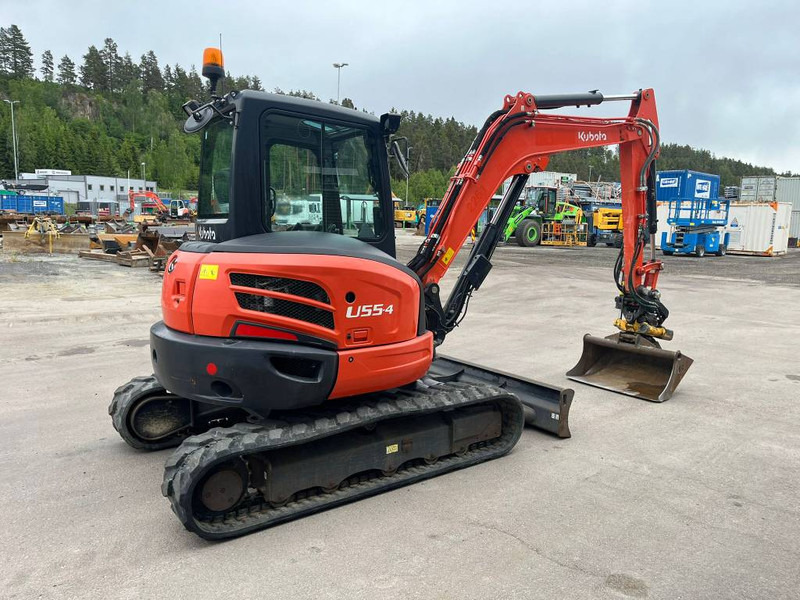 Kubota U 55-4 - Mini ekskavatorius: foto 4 Kubota U 55-4 - Mini ekskavatorius: foto 4