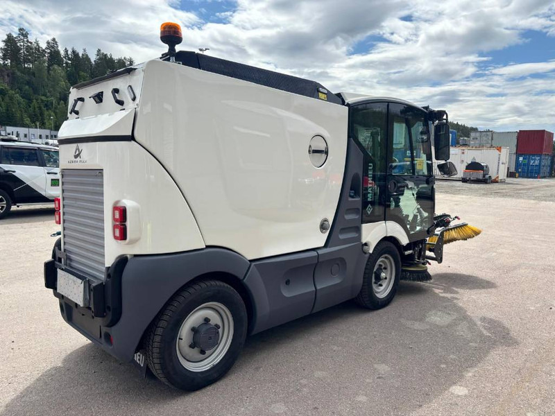 Mathieu MS-210 Azura Flex Street Sweeper - Gatvių šlavimo mašina: foto 3 Mathieu MS-210 Azura Flex Street Sweeper - Gatvių šlavimo mašina: foto 3