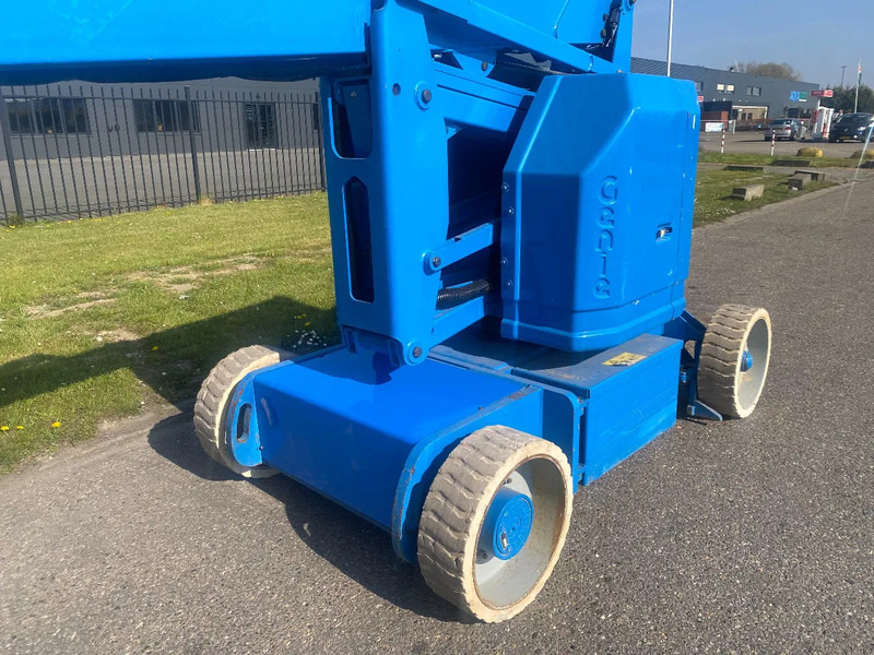 Genie Z-34/22N - Alkūninis keltuvas: foto 5 Genie Z-34/22N - Alkūninis keltuvas: foto 5