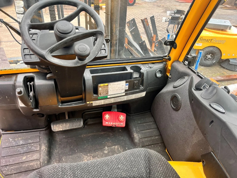 Hyster H4.5FT6 - Dujinis krautuvas: foto 3 Hyster H4.5FT6 - Dujinis krautuvas: foto 3