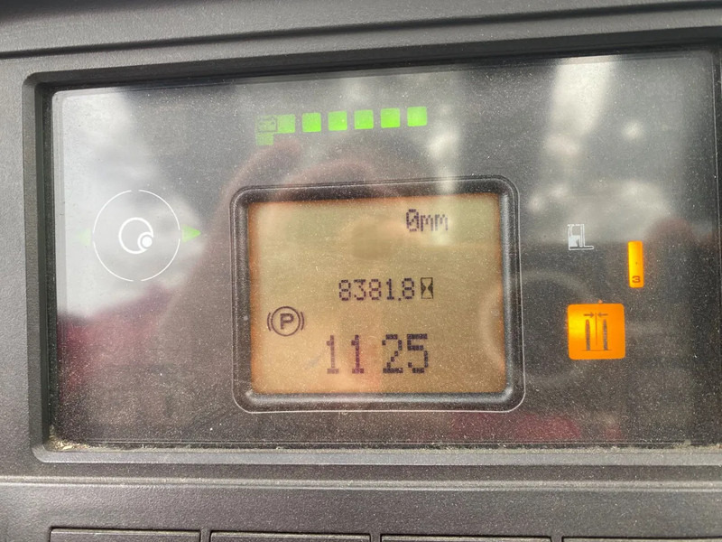 Krautuvas su šakėmis Linde R14G-01: foto 13