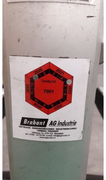 Padėklų krautuvas Mitsubishi PBV20N: foto 8 Padėklų krautuvas Mitsubishi PBV20N: foto 8