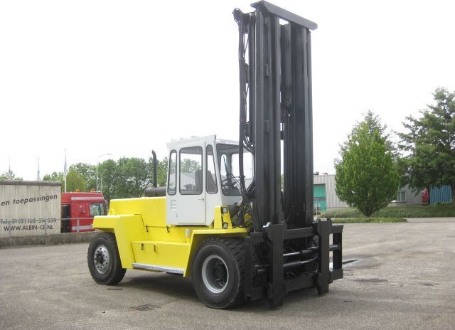 Svetruck 15120-35 - Dyzelinis krautuvas: foto 4 Svetruck 15120-35 - Dyzelinis krautuvas: foto 4