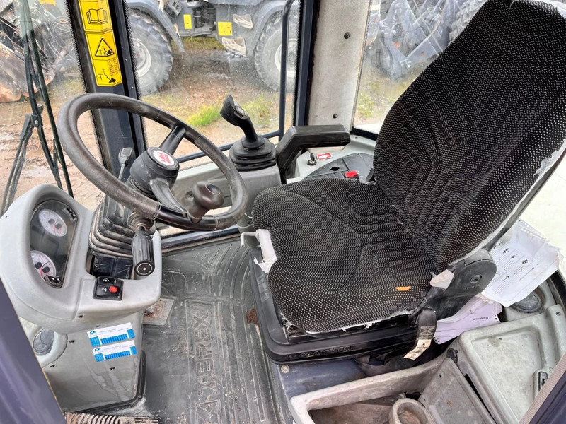 Terex Schaeff TL80 - Ratinis krautuvas: foto 4 Terex Schaeff TL80 - Ratinis krautuvas: foto 4