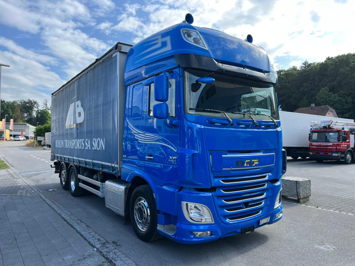 DAF XF510 6x2 - Tentinis sunkvežimis: foto 3 DAF XF510 6x2 - Tentinis sunkvežimis: foto 3