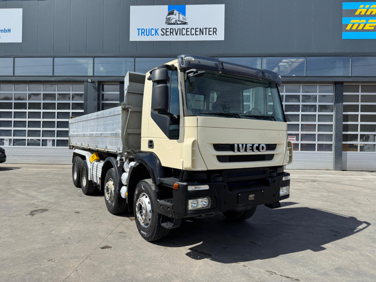 IVECO Trakker 450 8x4 - Savivartis sunkvežimis: foto 4 IVECO Trakker 450 8x4 - Savivartis sunkvežimis: foto 4