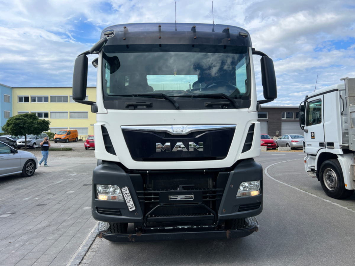 MAN TGS 35.480 10x4 10m3 Förderband 17M Liebherr - Betonvežis: foto 2 MAN TGS 35.480 10x4 10m3 Förderband 17M Liebherr - Betonvežis: foto 2