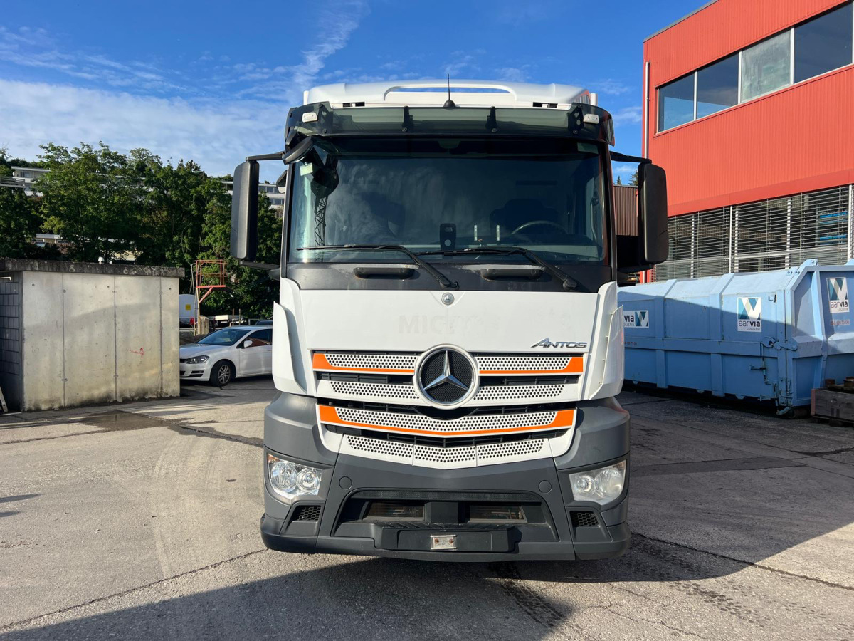 MERCEDES 4x Antos 1843 4x2 Kühler - Refrižeratorius sunkvežimis: foto 2 MERCEDES 4x Antos 1843 4x2 Kühler - Refrižeratorius sunkvežimis: foto 2