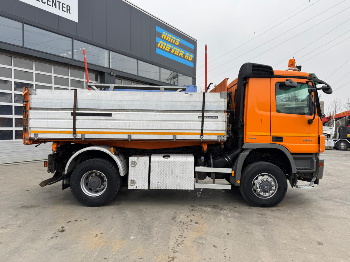 MERCEDES Actros 1841 4x4 mit Schneeplfug - Savivartis sunkvežimis: foto 4 MERCEDES Actros 1841 4x4 mit Schneeplfug - Savivartis sunkvežimis: foto 4
