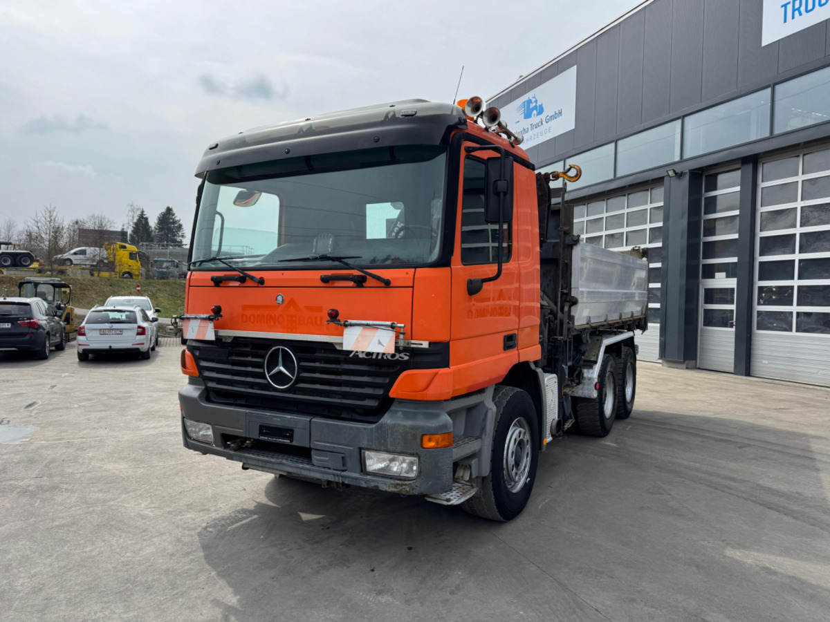 MERCEDES Actros 2653 V8 Hiab 135-4 - Sunkvežimis su kranu: foto 3 MERCEDES Actros 2653 V8 Hiab 135-4 - Sunkvežimis su kranu: foto 3