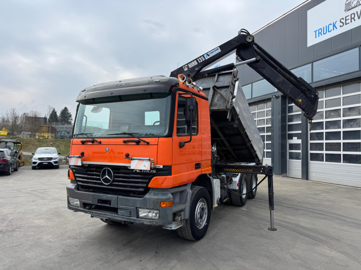 MERCEDES Actros 2653 V8 Hiab 135-4 - Sunkvežimis su kranu: foto 2 MERCEDES Actros 2653 V8 Hiab 135-4 - Sunkvežimis su kranu: foto 2