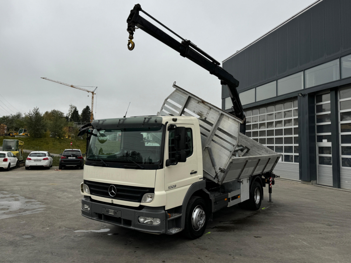MERCEDES Atego 1329 4x2 Hiab 088-2 - Savivartis sunkvežimis, Sunkvežimis su kranu: foto 1 MERCEDES Atego 1329 4x2 Hiab 088-2 - Savivartis sunkvežimis, Sunkvežimis su kranu: foto 1