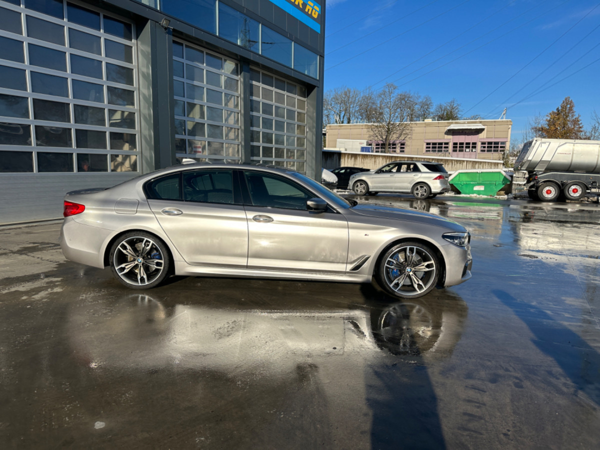 Marke BMW M550D xDrive - Sedanas: foto 4 Marke BMW M550D xDrive - Sedanas: foto 4