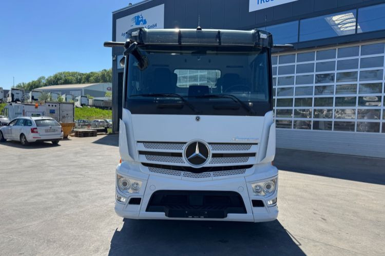 Mercedes-Benz Actros 1843 4x2 Trösch - Savivartis sunkvežimis: foto 2 Mercedes-Benz Actros 1843 4x2 Trösch - Savivartis sunkvežimis: foto 2