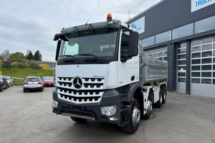 Mercedes-Benz Arocs 4151 8x4 Moser - Savivartis sunkvežimis: foto 2 Mercedes-Benz Arocs 4151 8x4 Moser - Savivartis sunkvežimis: foto 2