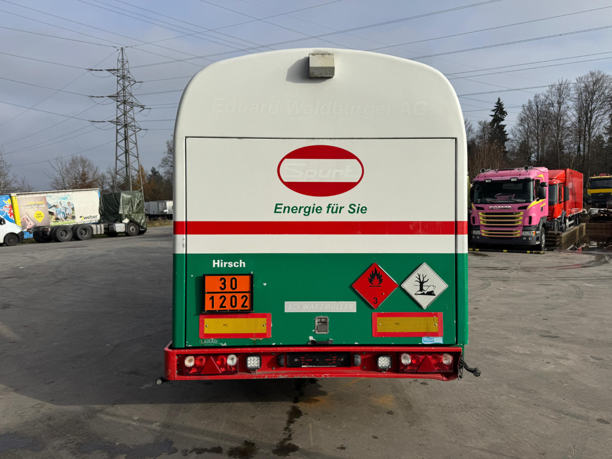 SCHWARZMÜLLER Tank 32'770L 3 Kammern - Puspriekabė cisterna: foto 5 SCHWARZMÜLLER Tank 32'770L 3 Kammern - Puspriekabė cisterna: foto 5