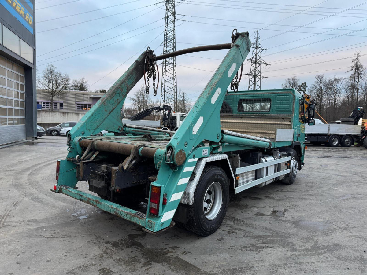 VOLVO FM-400 4x2 UT GIGANT 18T - Nuožulnaus pakėlimo ant platformos sunkvežimis: foto 5 VOLVO FM-400 4x2 UT GIGANT 18T - Nuožulnaus pakėlimo ant platformos sunkvežimis: foto 5