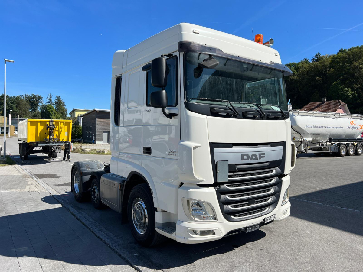 DAF XF510 6x2 - Vilkikas: foto 3 DAF XF510 6x2 - Vilkikas: foto 3