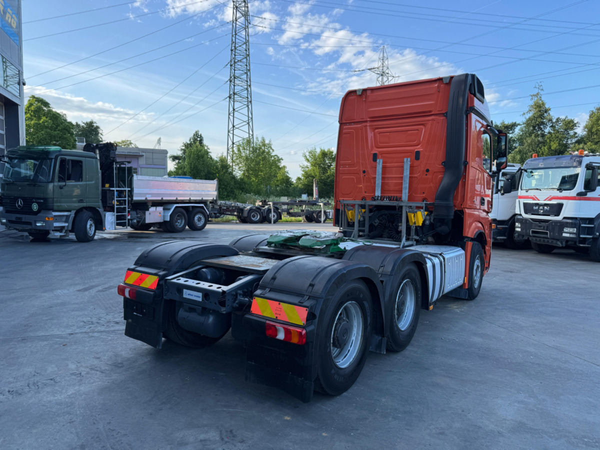 MERCEDES Actros 3358 6x4 120T - Vilkikas: foto 5 MERCEDES Actros 3358 6x4 120T - Vilkikas: foto 5