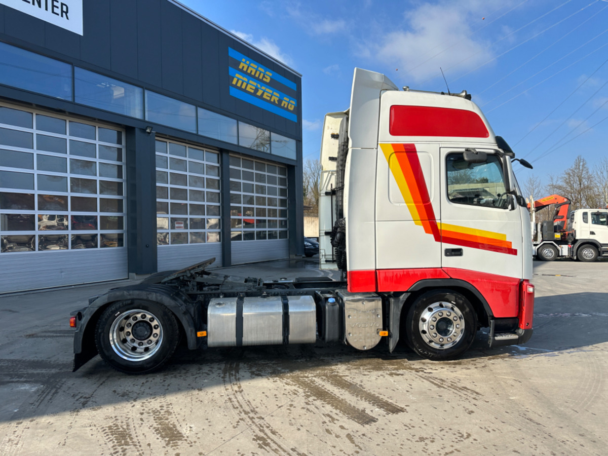 VOLVO FH-420 4x2 Lowdeck - Vilkikas: foto 5 VOLVO FH-420 4x2 Lowdeck - Vilkikas: foto 5