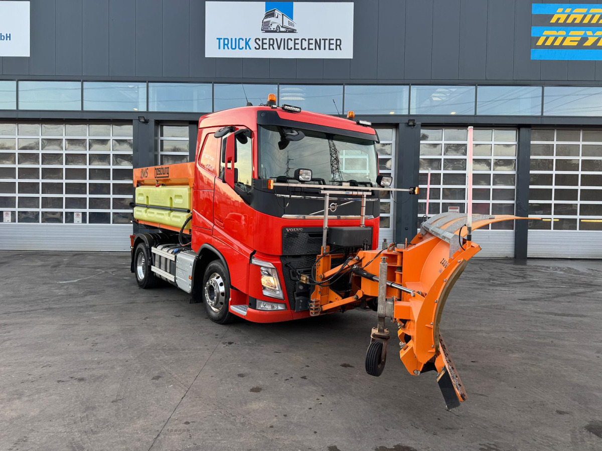 VOLVO FH-460 4x2 Winterdienst/SZM - Vilkikas: foto 2 VOLVO FH-460 4x2 Winterdienst/SZM - Vilkikas: foto 2