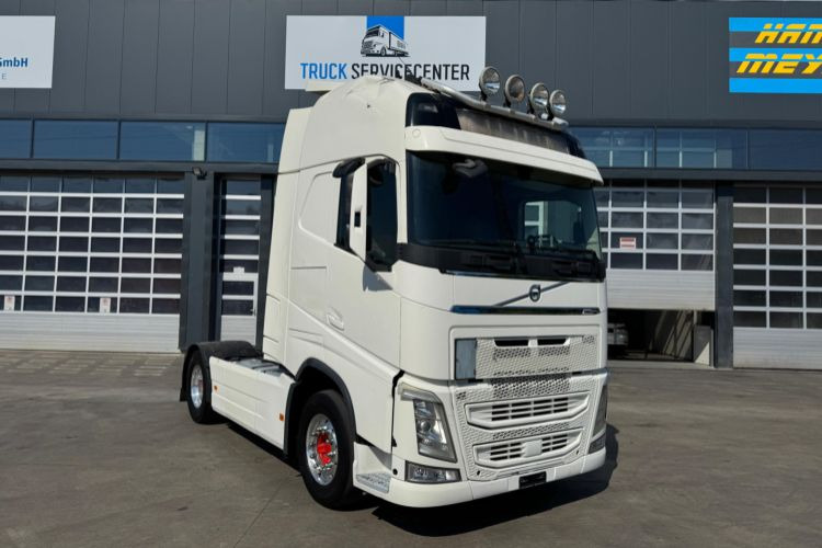 Volvo FH-460 4x2 XXL - Vilkikas: foto 3 Volvo FH-460 4x2 XXL - Vilkikas: foto 3