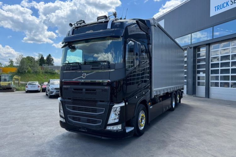 Volvo FH-540 6x2 - Tentinis sunkvežimis: foto 1 Volvo FH-540 6x2 - Tentinis sunkvežimis: foto 1