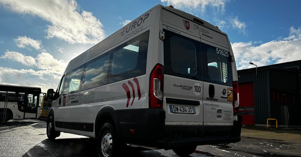 Fiat Ducato / 17 miejsc / EURO 6/ IGŁA !!!/ Cena:74000 zł netto - Mikroautobusas, Keleivinis furgonas: foto 5 Fiat Ducato / 17 miejsc / EURO 6/ IGŁA !!!/ Cena:74000 zł netto - Mikroautobusas, Keleivinis furgonas: foto 5