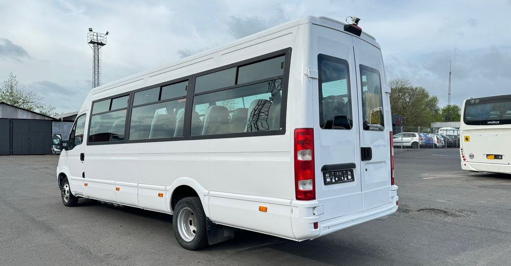 Irisbus Iveco Daily / 23 miejsca / Cena 87000 zł netto - Mikroautobusas, Keleivinis furgonas: foto 3 Irisbus Iveco Daily / 23 miejsca / Cena 87000 zł netto - Mikroautobusas, Keleivinis furgonas: foto 3