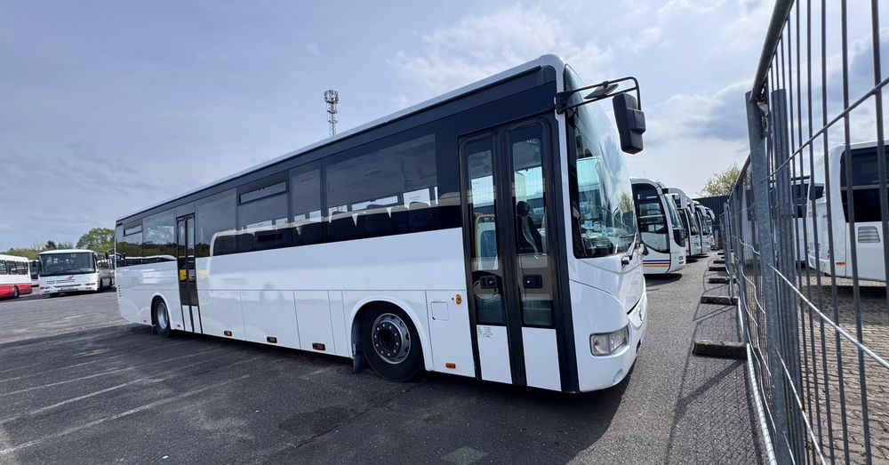 Irisbus Recreo Crosway / 63+1 miejsc/ silnik iveco cursor8 / CENA: 49000zł netto - Priemiestinis autobusas: foto 4 Irisbus Recreo Crosway / 63+1 miejsc/ silnik iveco cursor8 / CENA: 49000zł netto - Priemiestinis autobusas: foto 4
