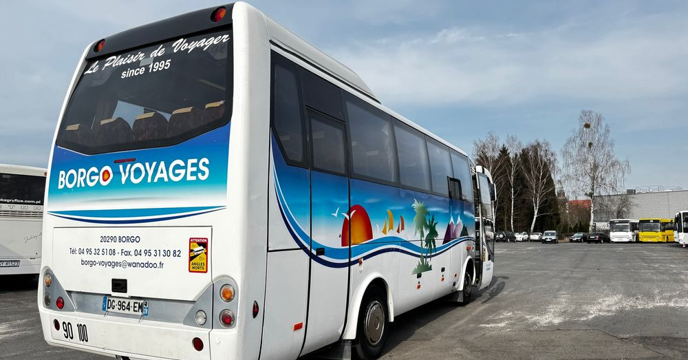 Temsa Opalin 9 / silnik MAN / KLIMA !!! / 39 miejsc / mały przebieg !!! / Cena 114000 zł netto - Priemiestinis autobusas: foto 3 Temsa Opalin 9 / silnik MAN / KLIMA !!! / 39 miejsc / mały przebieg !!! / Cena 114000 zł netto - Priemiestinis autobusas: foto 3