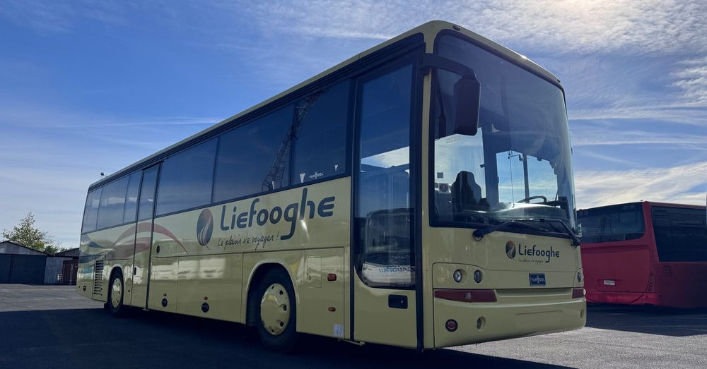 Van Hool T915 TL / MAN - silnik/ euro 4/ Klima / 61 miejsc / Cena:89000 zł netto - Miesto autobusas: foto 4 Van Hool T915 TL / MAN - silnik/ euro 4/ Klima / 61 miejsc / Cena:89000 zł netto - Miesto autobusas: foto 4