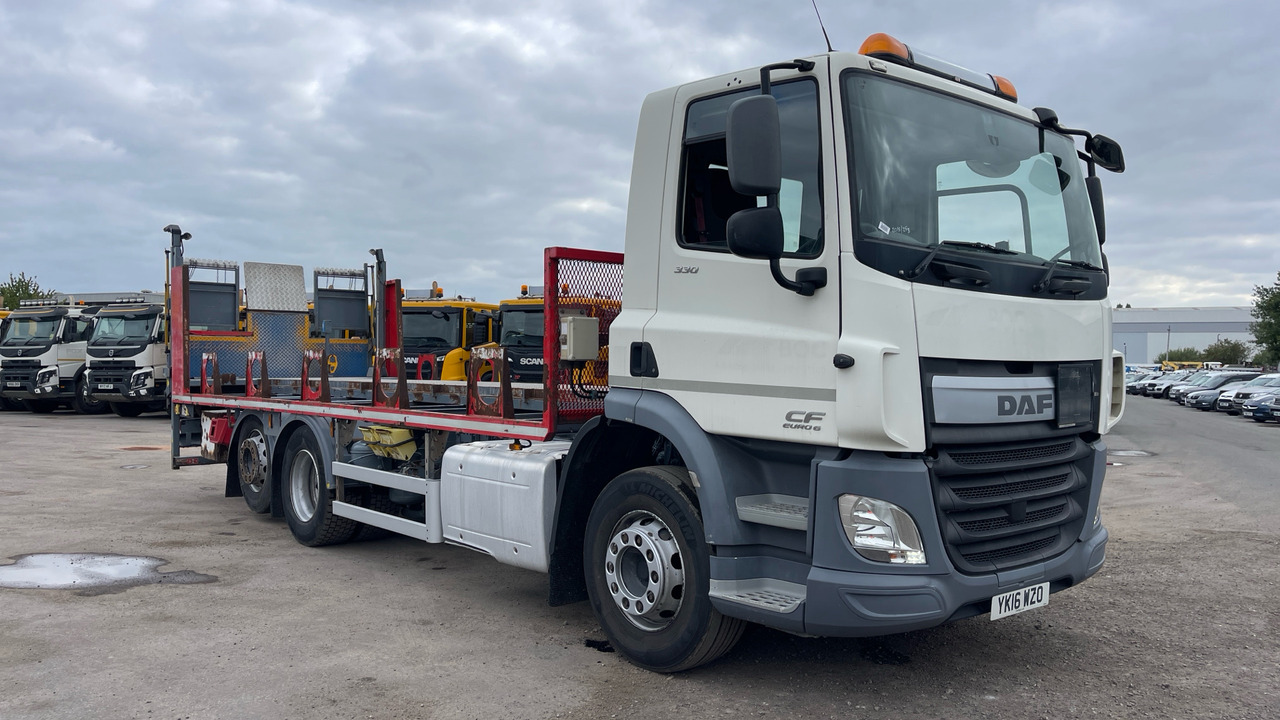 DAF CF 330 - Platforminis/ Bortinis sunkvežimis: foto 1 DAF CF 330 - Platforminis/ Bortinis sunkvežimis: foto 1