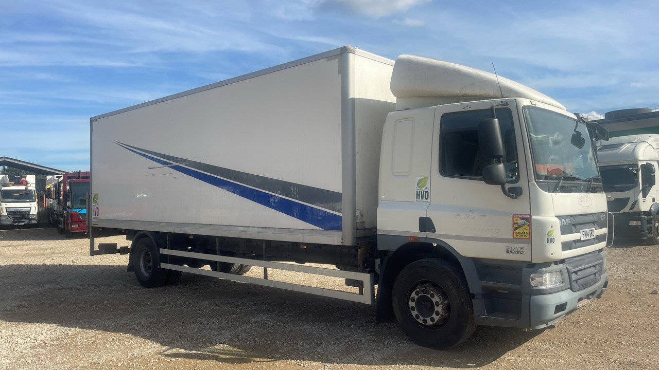 DAF CF 65.220 - Furgonas sunkvežimis: foto 1 DAF CF 65.220 - Furgonas sunkvežimis: foto 1