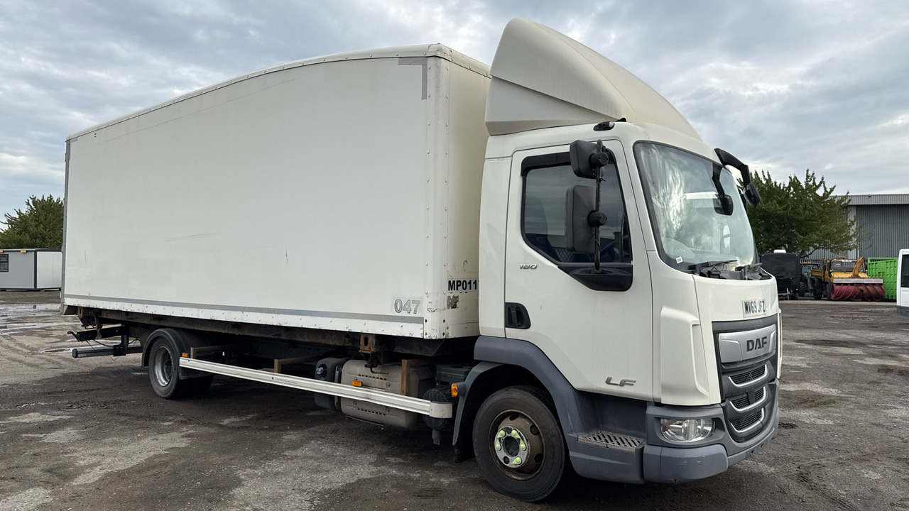 DAF LF 180 - Furgonas sunkvežimis: foto 1 DAF LF 180 - Furgonas sunkvežimis: foto 1