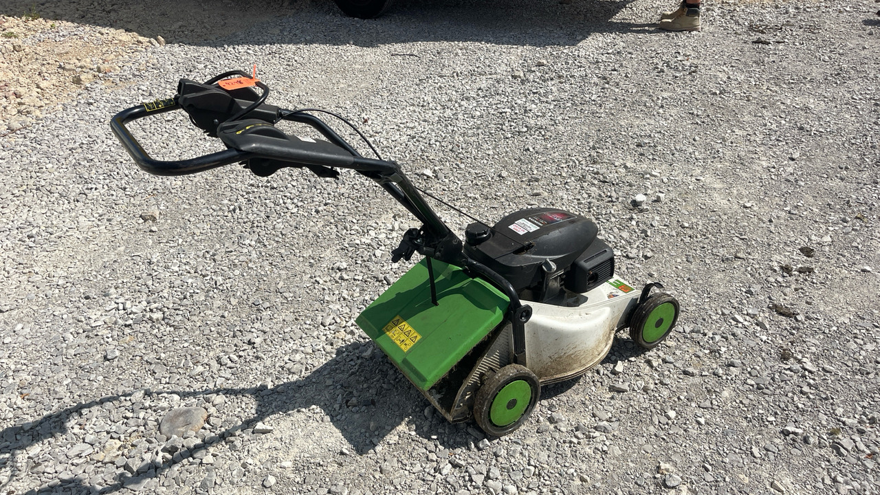 ETESIA PHE3 - Vejapjovė: foto 2 ETESIA PHE3 - Vejapjovė: foto 2
