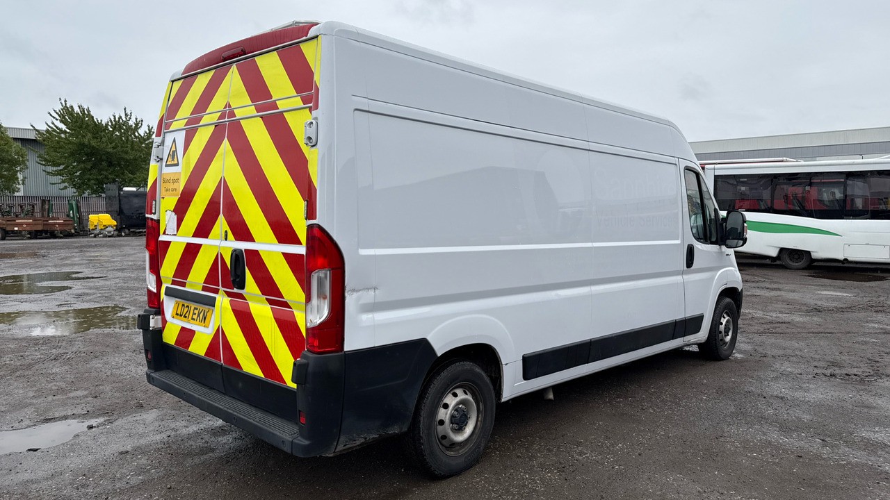 FIAT DUCATO 35 2.3 MULTIJET TECNICO 140PS - Krovininis mikroautobusas: foto 4 FIAT DUCATO 35 2.3 MULTIJET TECNICO 140PS - Krovininis mikroautobusas: foto 4