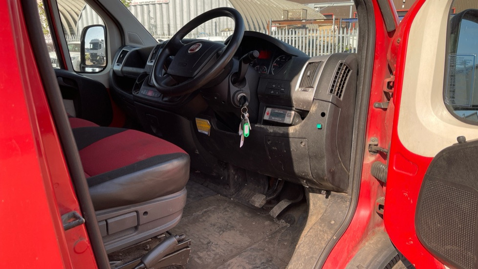 FIAT DUCATO 35 MAXI 2.3 MULTIJET - Mažas savivartis: foto 5 FIAT DUCATO 35 MAXI 2.3 MULTIJET - Mažas savivartis: foto 5