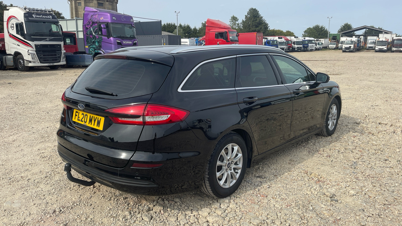 FORD MONDEO 2.0 ECO BLUE ZETEC - Universalas: foto 4 FORD MONDEO 2.0 ECO BLUE ZETEC - Universalas: foto 4